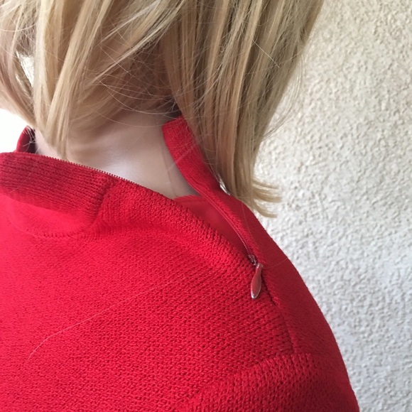 St. John collection cherry/black sweater size S - Picture 7 of 12